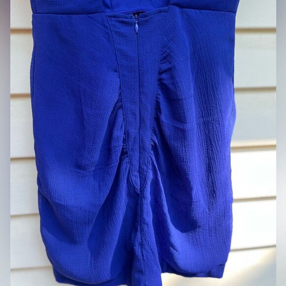 Urban Outfitters Silence & Noise bright blue sleeveless mini dress. Bare back, 2 - Picture 9 of 10